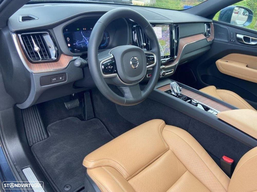 Volvo XC 60 2.0 T6 PHEV Ultra Bright - 10
