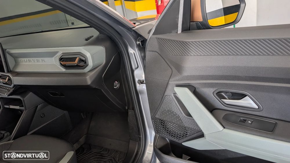 Dacia Duster 1.2 TCe Extreme 4x4 - 33