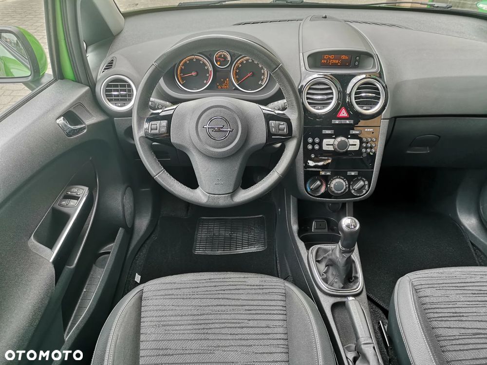 Opel Corsa 1.2 16V Energy - 12