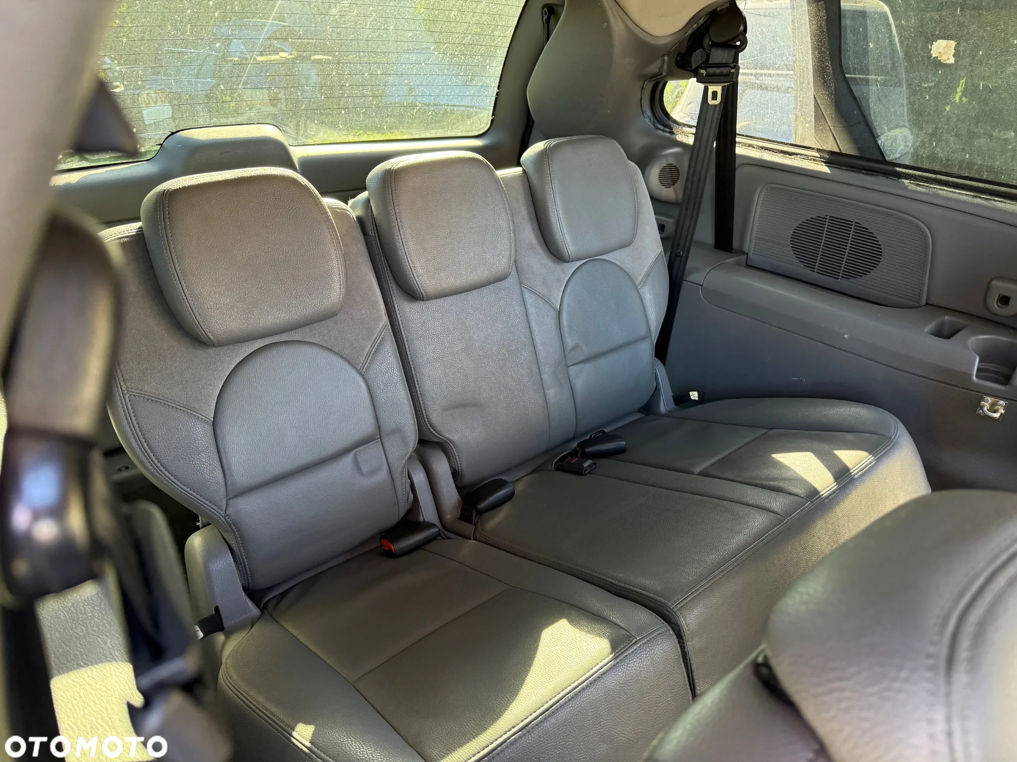 Chrysler Grand Voyager 2.8CRD 150KM|Stow&Go| Skóra|Ele.Drzwi i Klapa|Skóra - 10