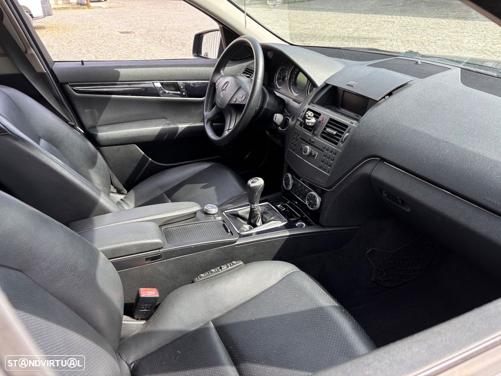 Mercedes-Benz C 250 - 6