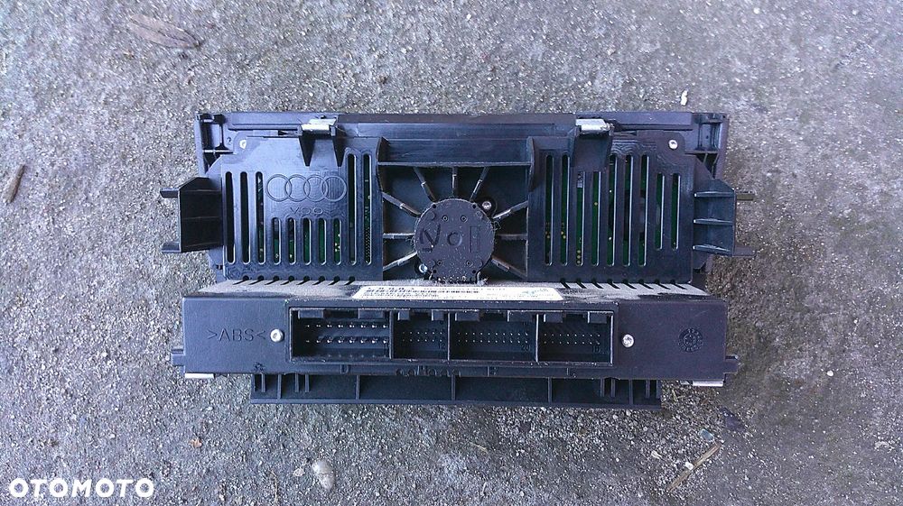 AUDI A3 8P PANEL NAWIEWU KLIMATYZACJI 8P0820043N - 3