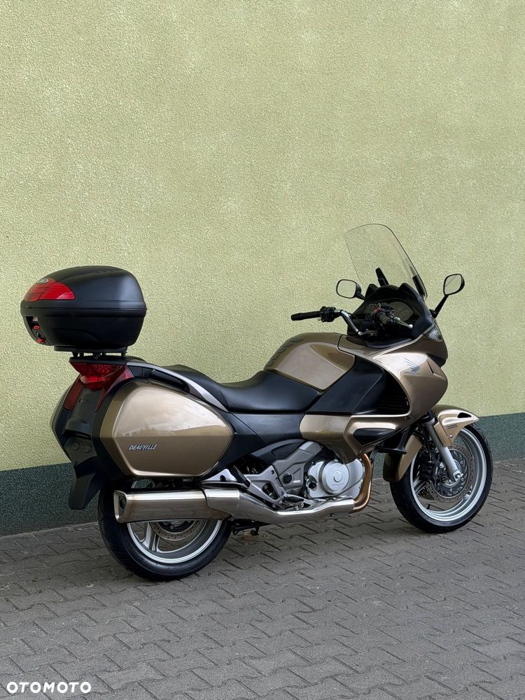 Honda NTV - 10