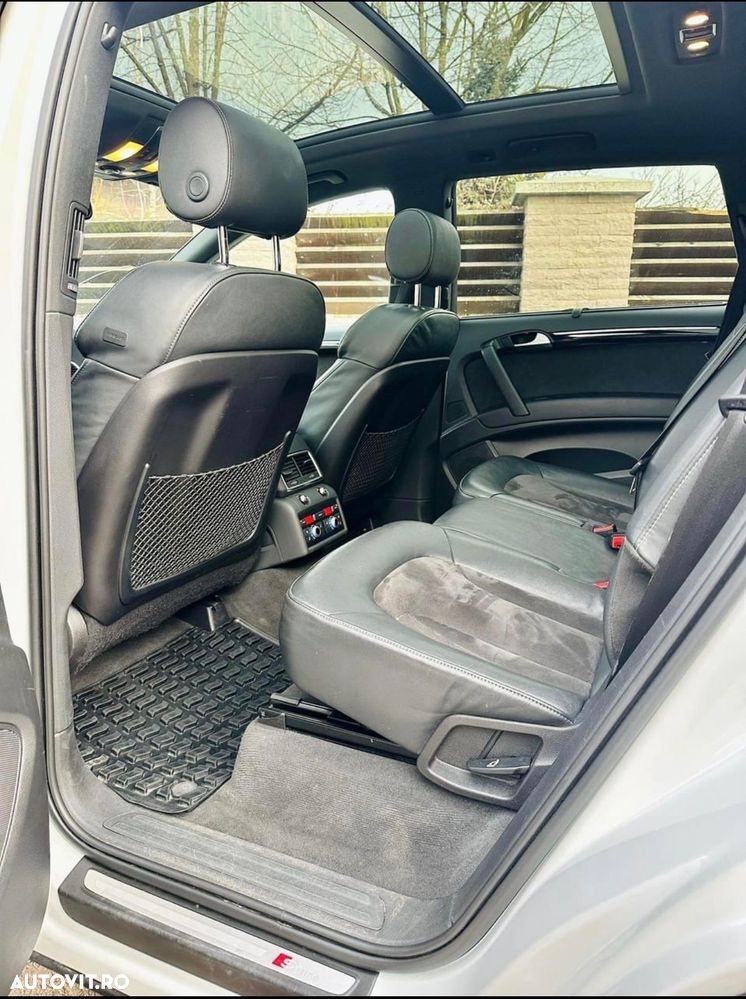 Audi Q7 - 11