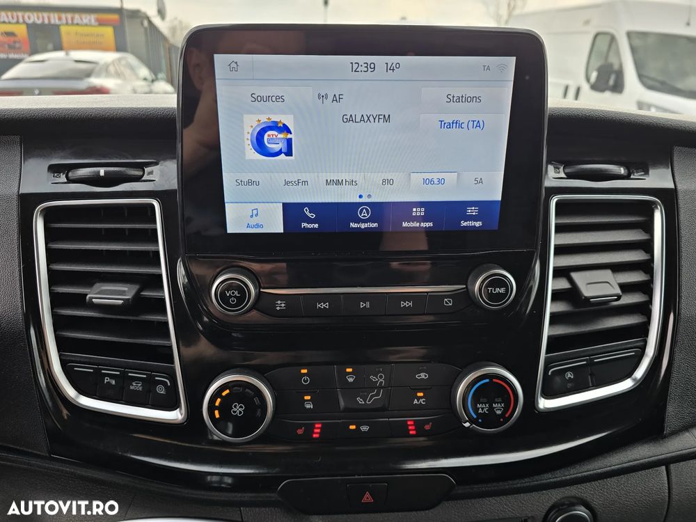 Ford Transit Custom L2H1 PREMIUM EDITION Magnetic Grey - 21