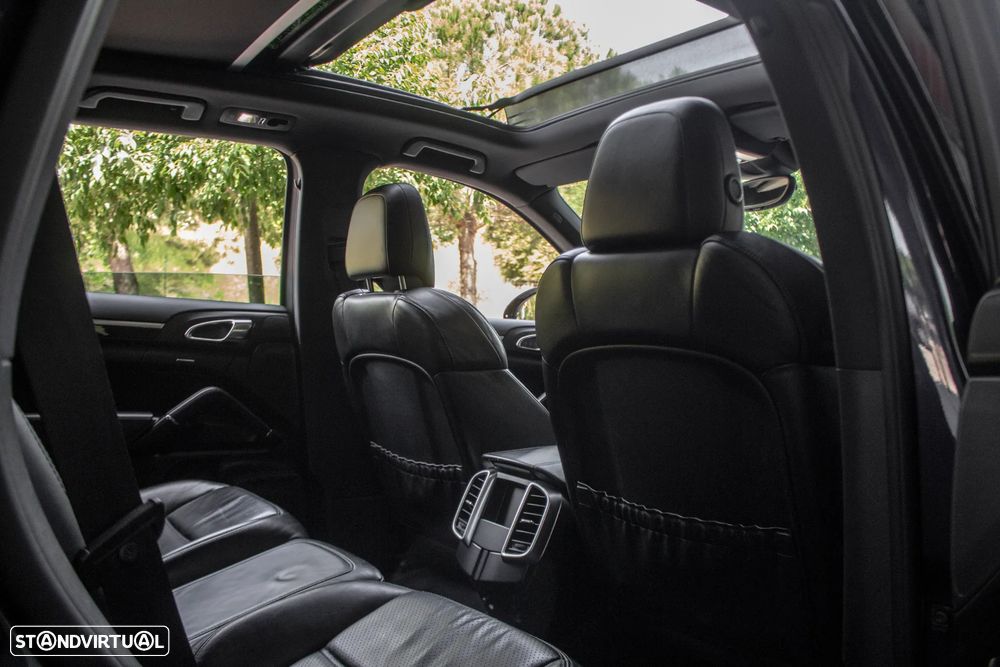 Porsche Cayenne S E-Hybrid - 38