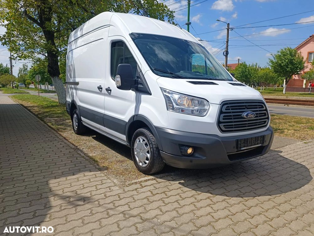 Ford Transit - 1