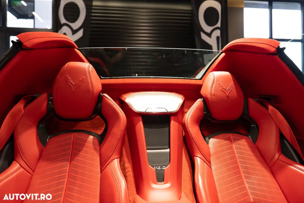 Chevrolet Corvette - 29