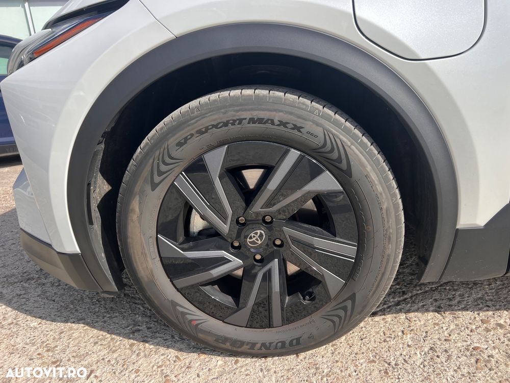 Toyota C-HR - 8