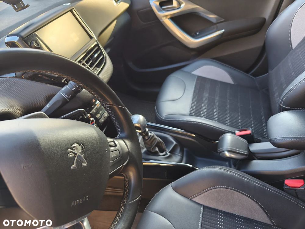 Peugeot 2008 PureTech 110 Stop&Start Crossway - 17