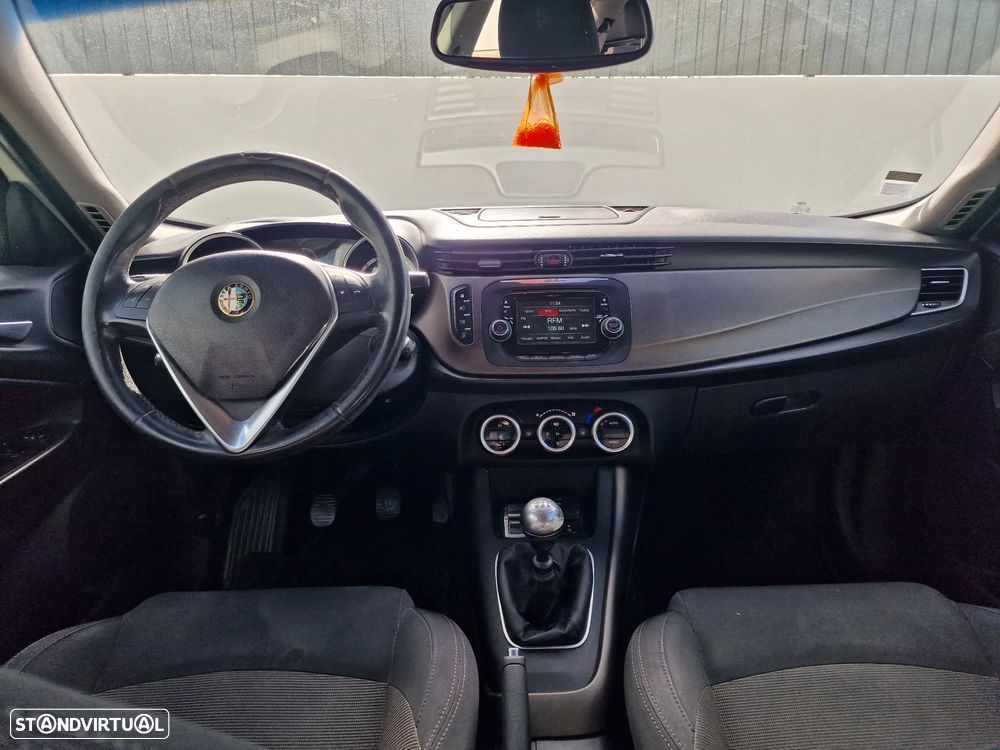 Alfa Romeo Giulietta 1.6 JTDM Exclusive - 11