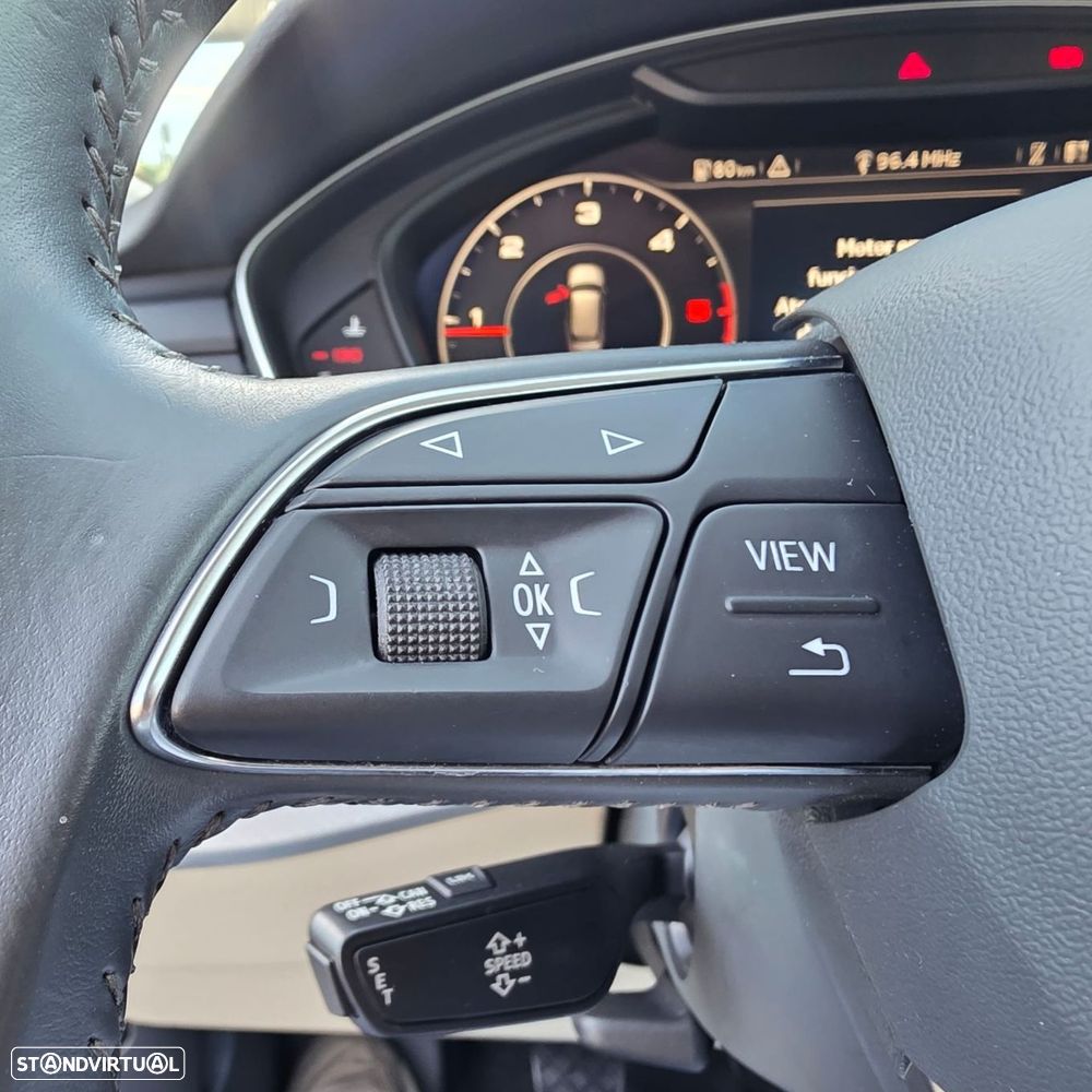 Audi A4 Avant 2.0 TDI Design - 23