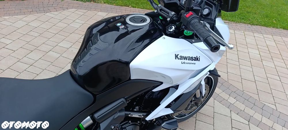 Kawasaki Versys 650 - 21