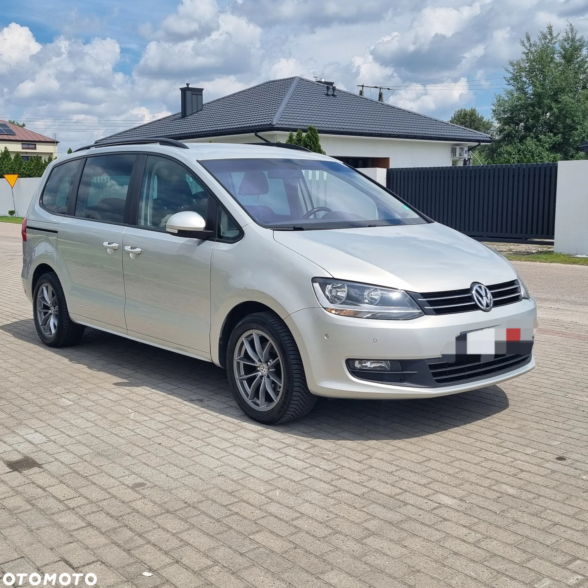 Volkswagen Sharan 2.0 TDI Basis - 8