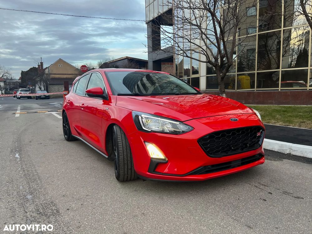 Ford Focus 1.0 EcoBoost MHEV ST-Line - 4
