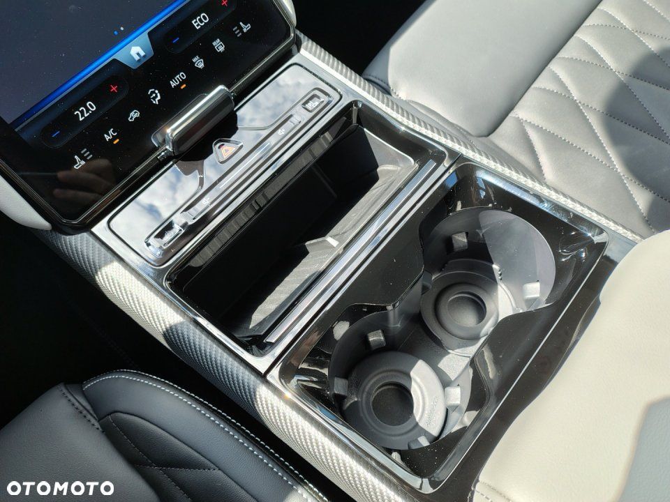 Ford Explorer - 20