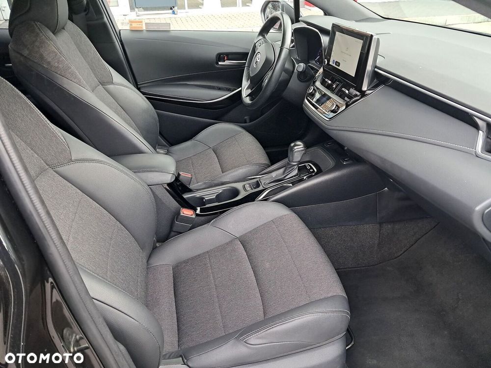 Toyota Corolla 1.8 Hybrid Comfort - 11