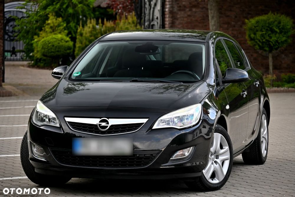 Opel Astra 1.4 T Enjoy - 2