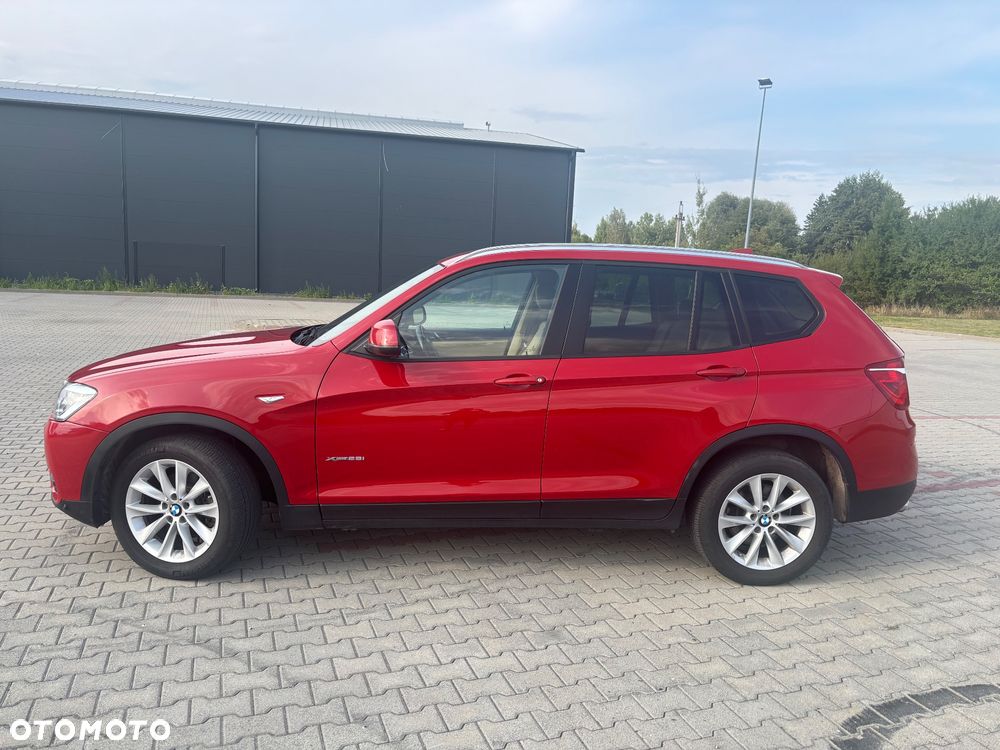 BMW X3 xDrive28i xLine - 4