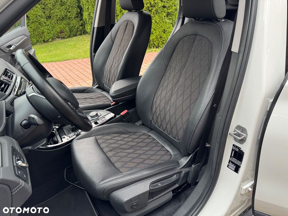 BMW X1 sDrive18d xLine sport - 14