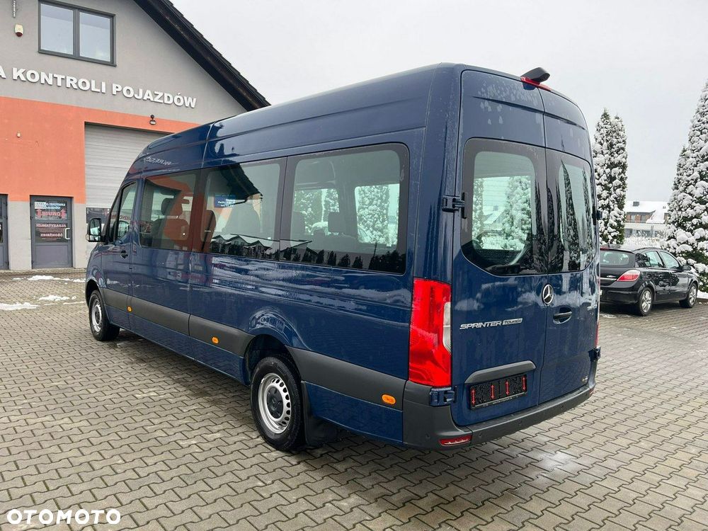 Mercedes-Benz Sprinter - 3