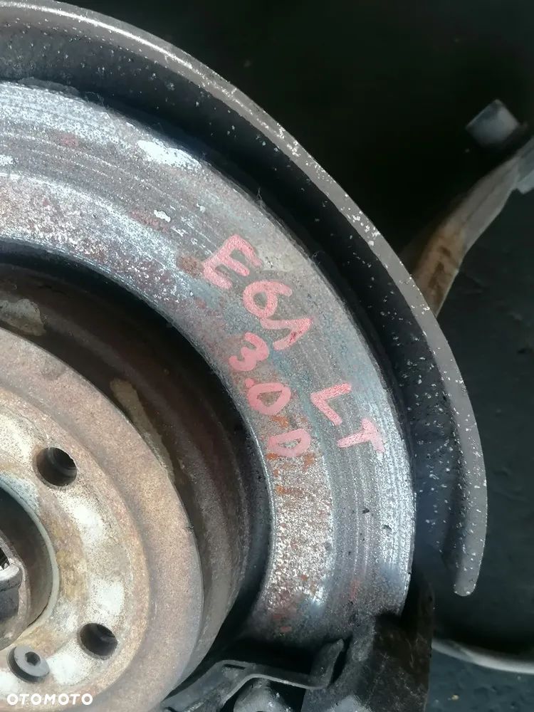 BMW 5 E61 3.0 D ZWROTNICA LEWY TYŁ - 2