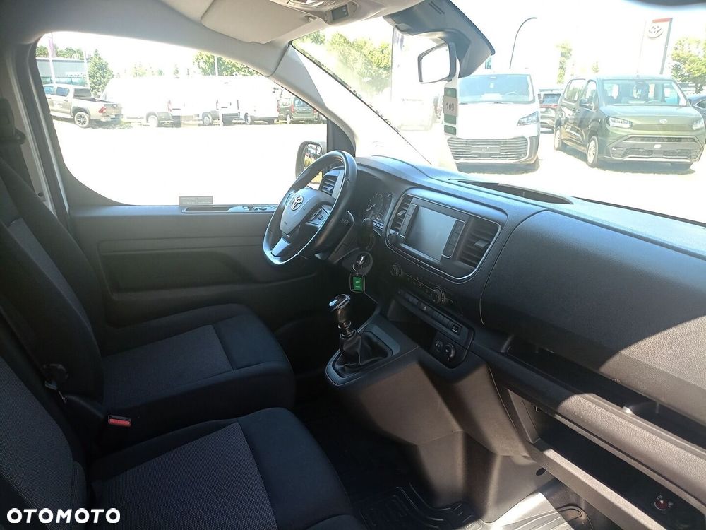 Toyota PROACE - 12