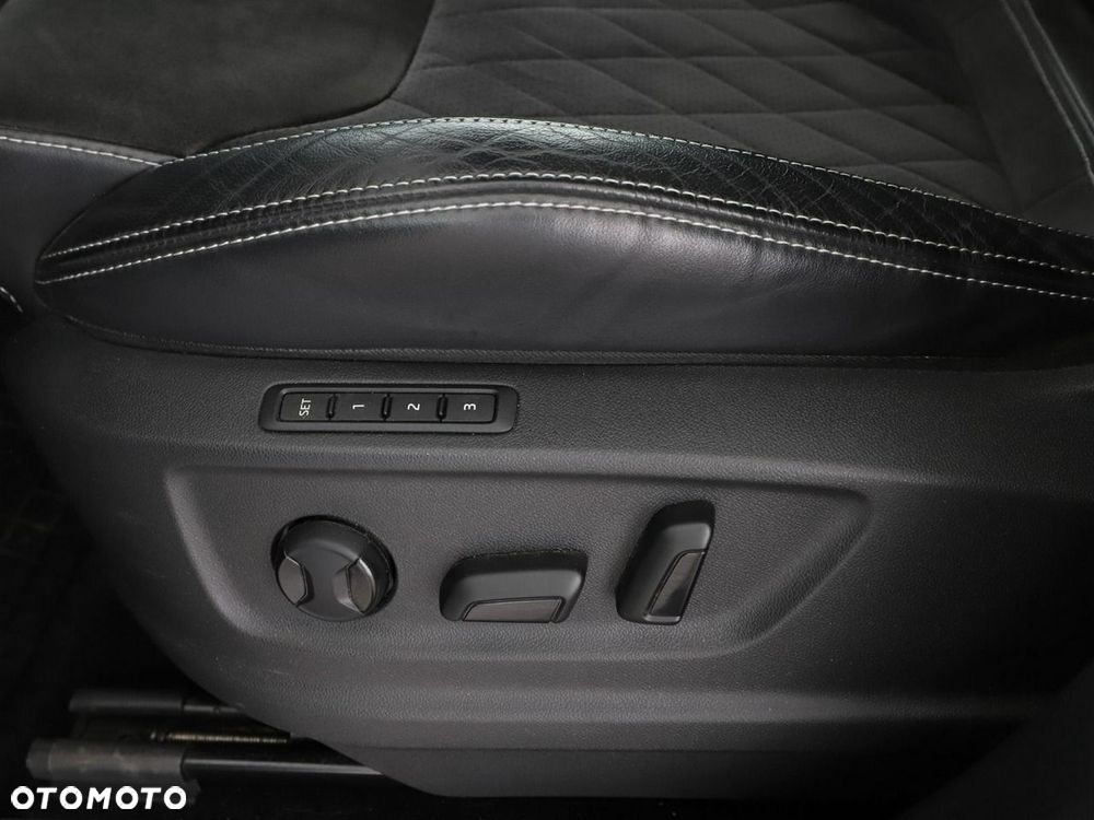 Skoda Kodiaq 2.0 TDI 4x4 DSG Sportline - 41