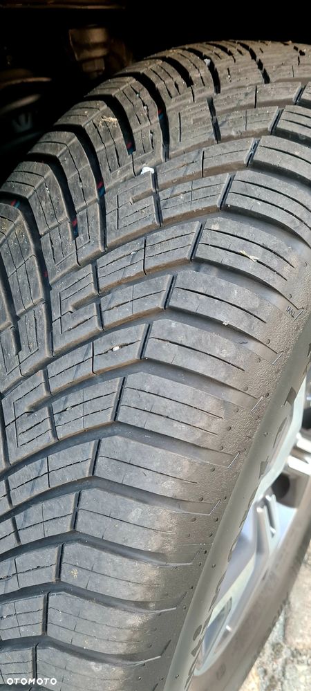 Renault Alaskan Double Cab 4x4 EXPERIENCE - 8