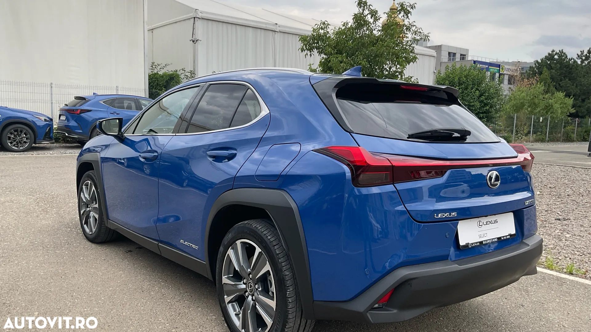 Lexus UX 300e Luxury - 4