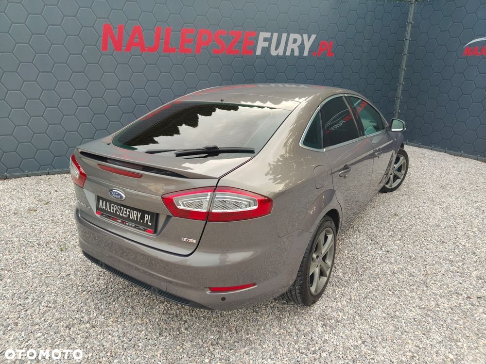 Ford Mondeo 2.0 TDCi Titanium - 12