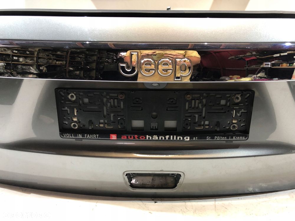 grand cherokee wk2 klapa tył pokrywa bagażnika - 4