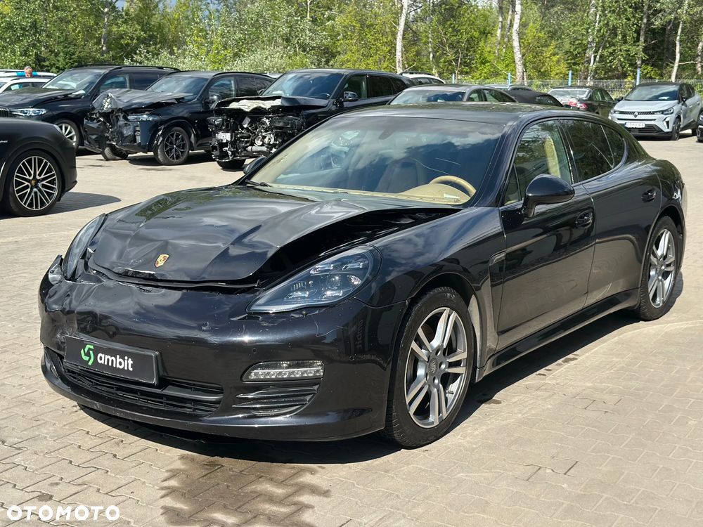 Porsche Panamera 4S - 3