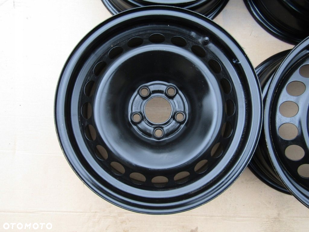 FELGI 15 AUDI A1 A2 A3 VW GOLF IV SKODA FABIA II III 5x100 - 8