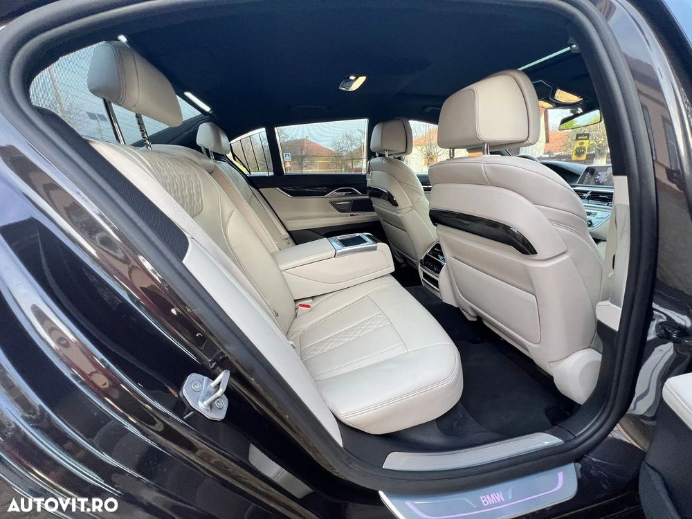 BMW Seria 7 740d xDrive - 15