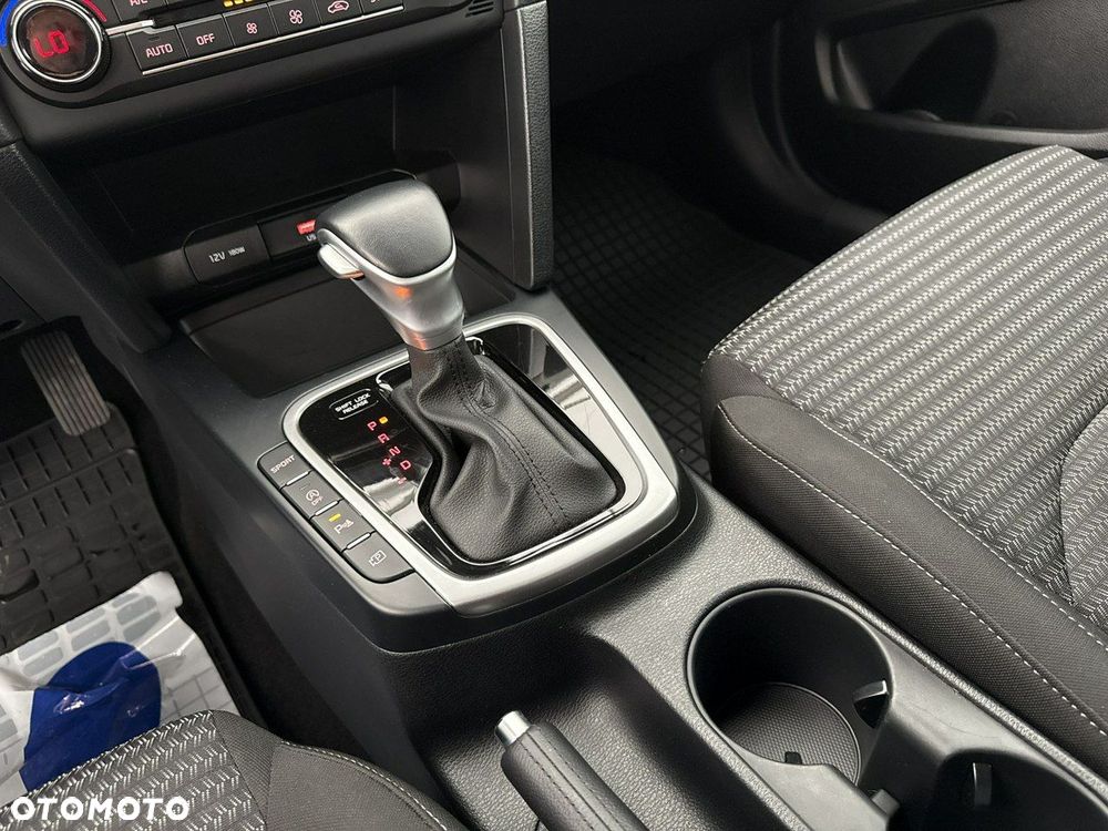 Kia Ceed - 17
