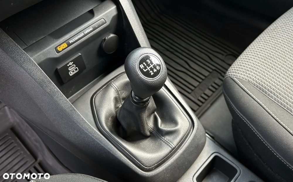 Ford Transit Courier Ambiente - 10