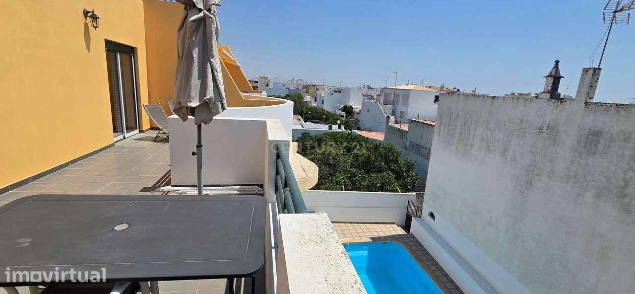 Apartamento T1 com Piscina, Terraço e Garagem | Arrendamento Anual | S - Grande imagem: 4/18