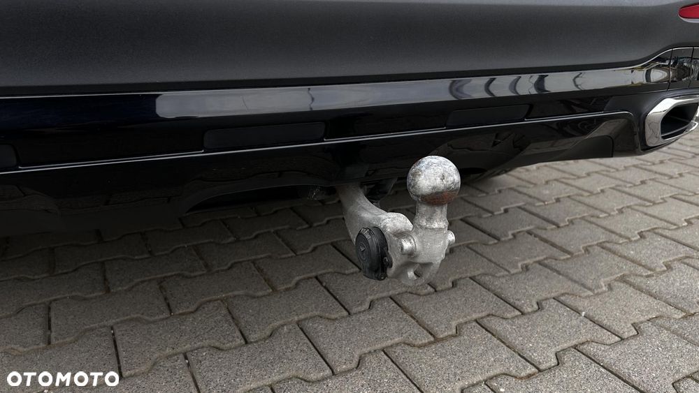 Mercedes-Benz GLC - 10