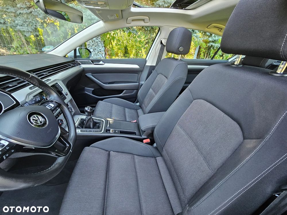 Volkswagen Passat 2.0 TDI BMT Comfortline - 20