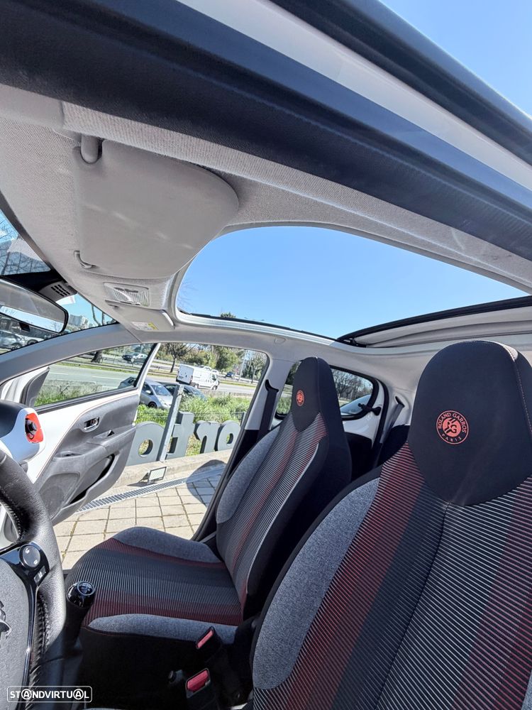 Peugeot 108 1.2 PureTech Roland Garros - 15