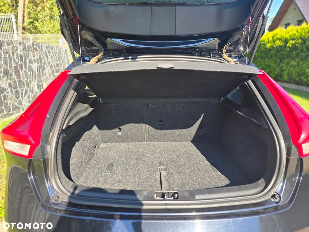 Volvo V40 - 10