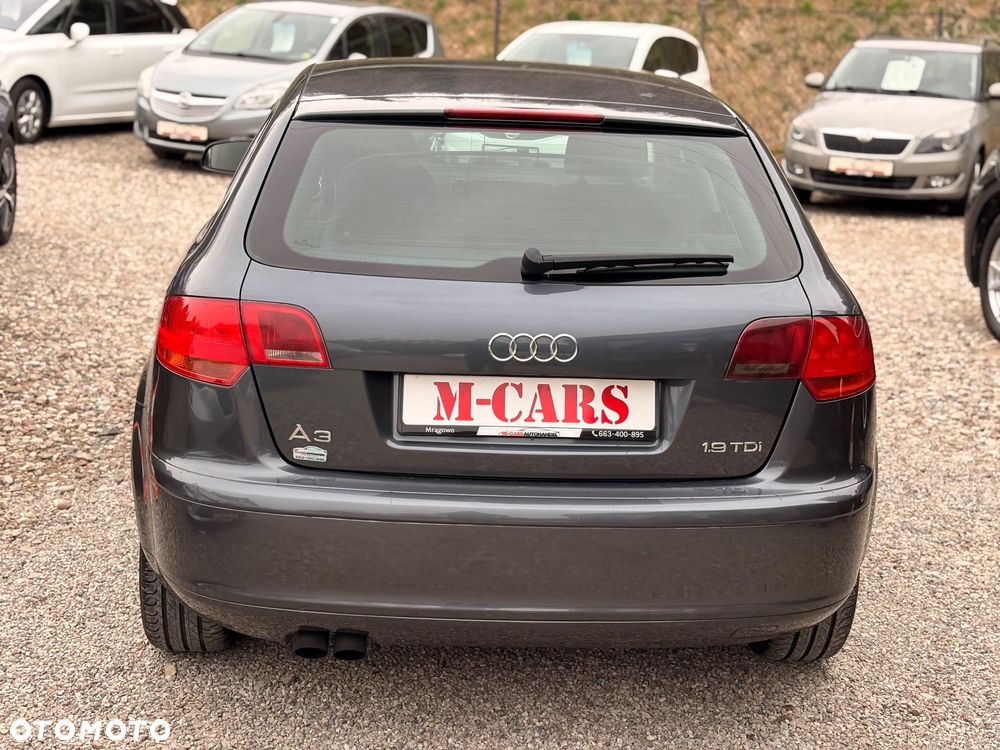 Audi A3 Sportback 1.9 TDI Attraction - 6