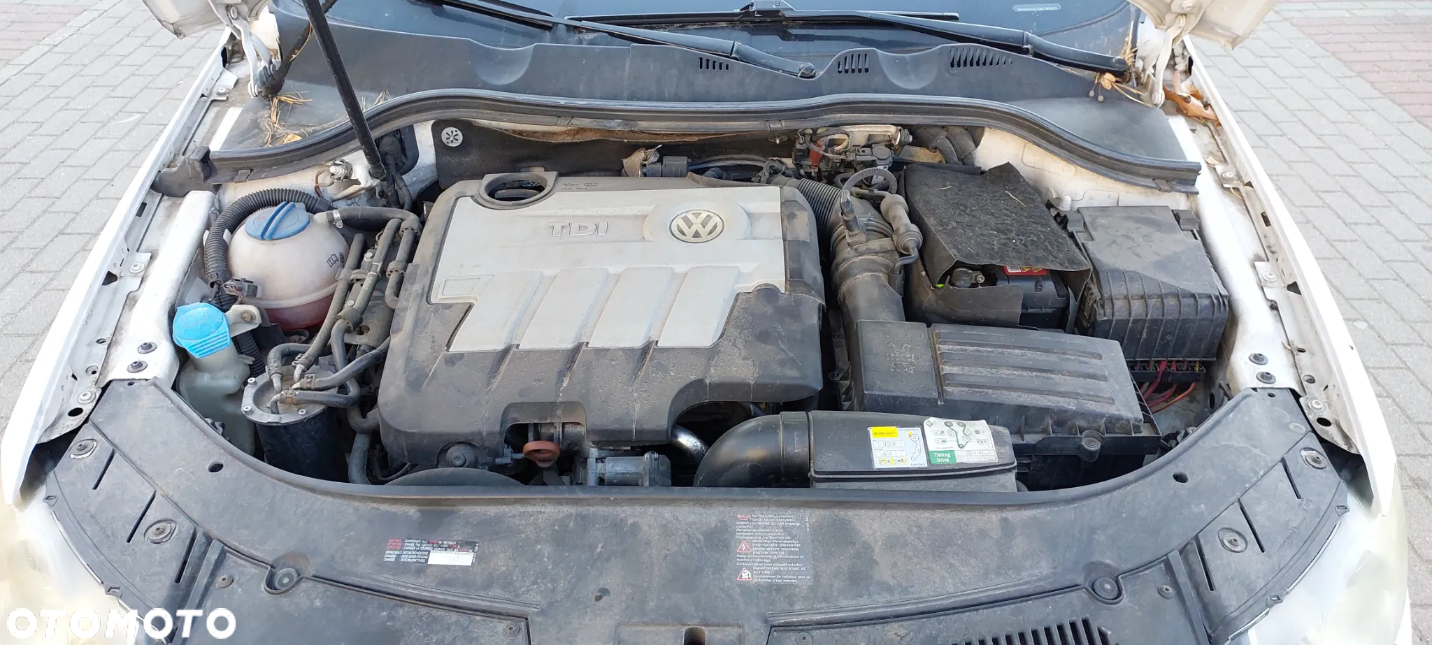 Volkswagen Passat 2.0 TDI Comfortline - 16