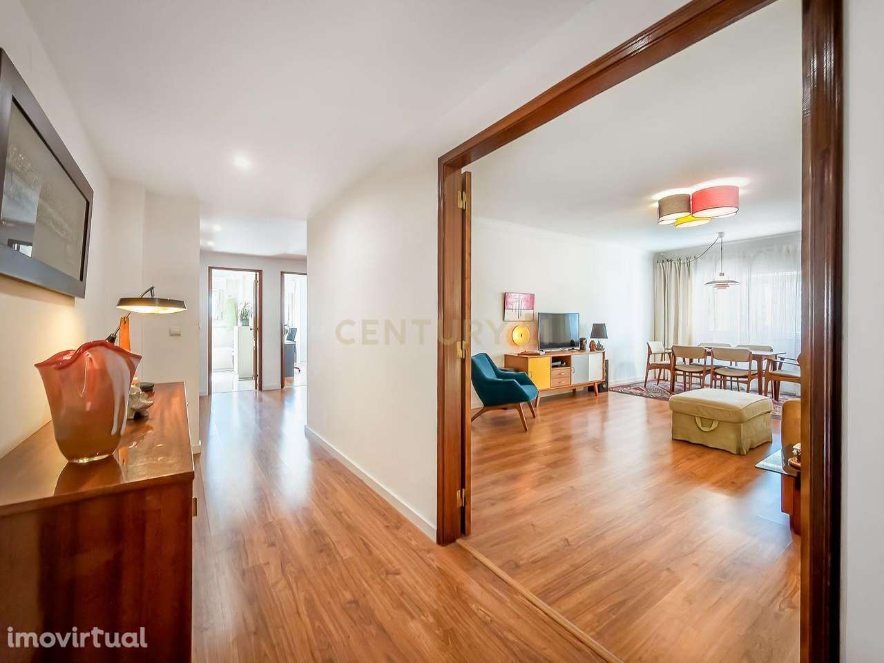 Apartamento T2 com Box dupla e excelente exposição solar – Queluz/Bela - Grande imagem: 3/30