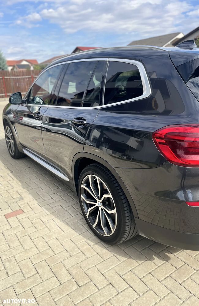 BMW X3 xDrive20d AT xLine - 5