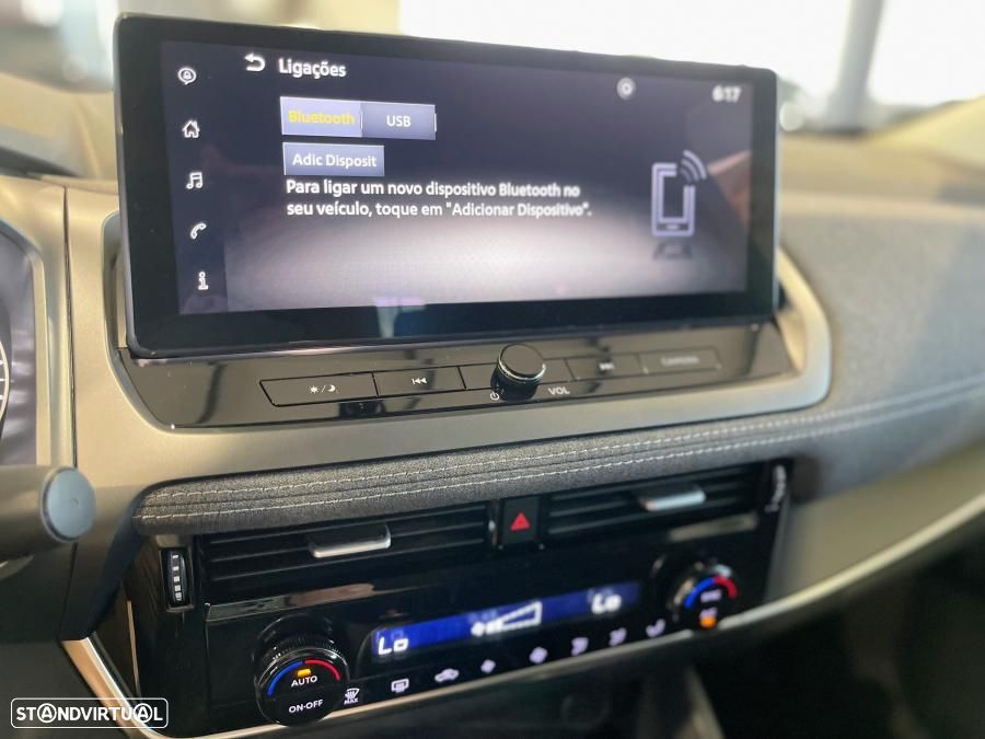 Nissan Qashqai 1.3 DIG-T Engage - 21