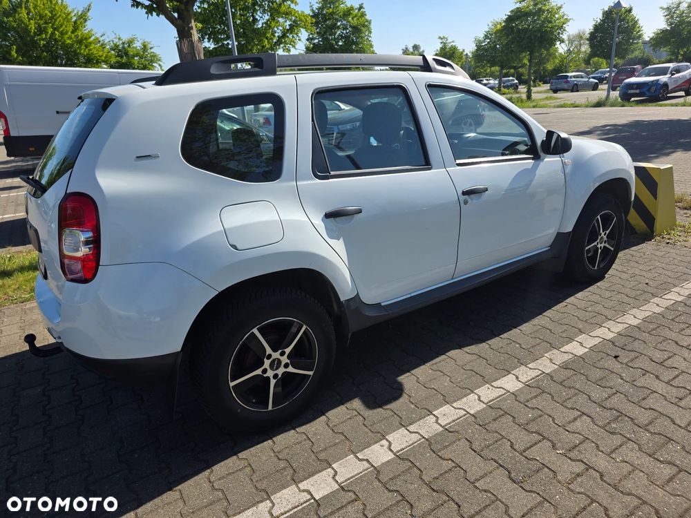 Dacia Duster 1.6 SCe S&S - 3
