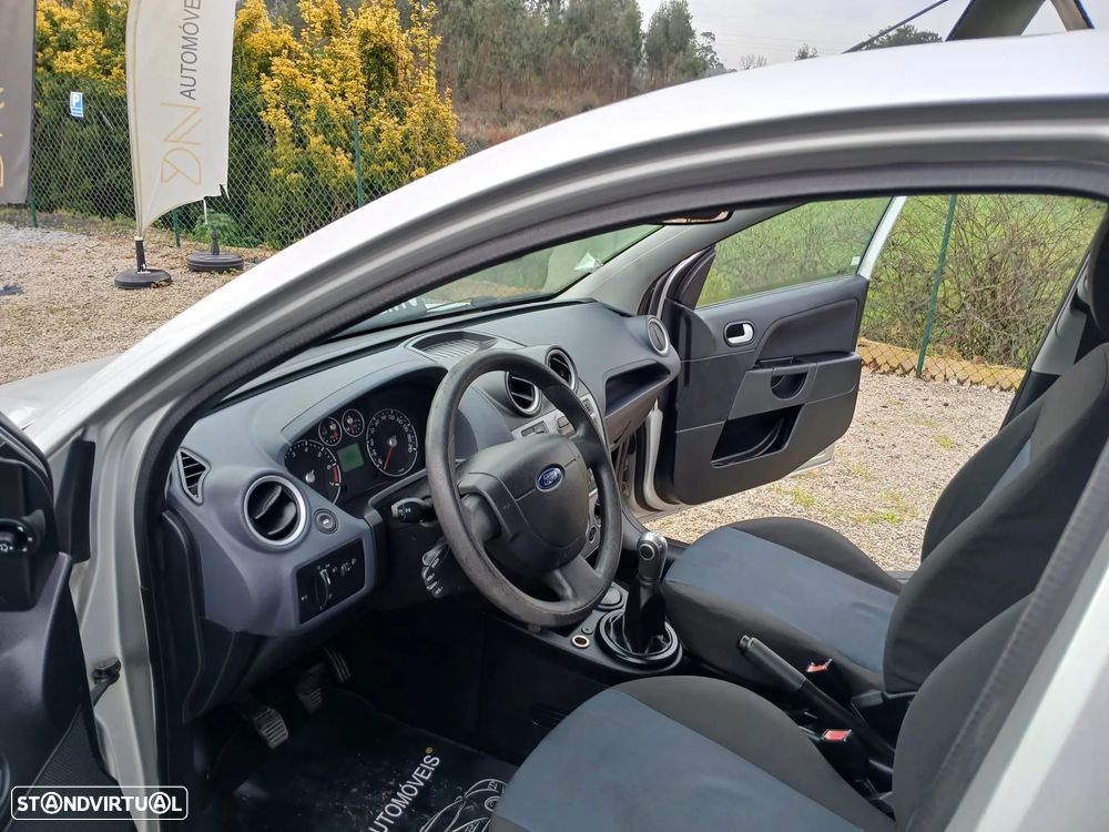 Ford Fiesta 1.25 Connection - 7