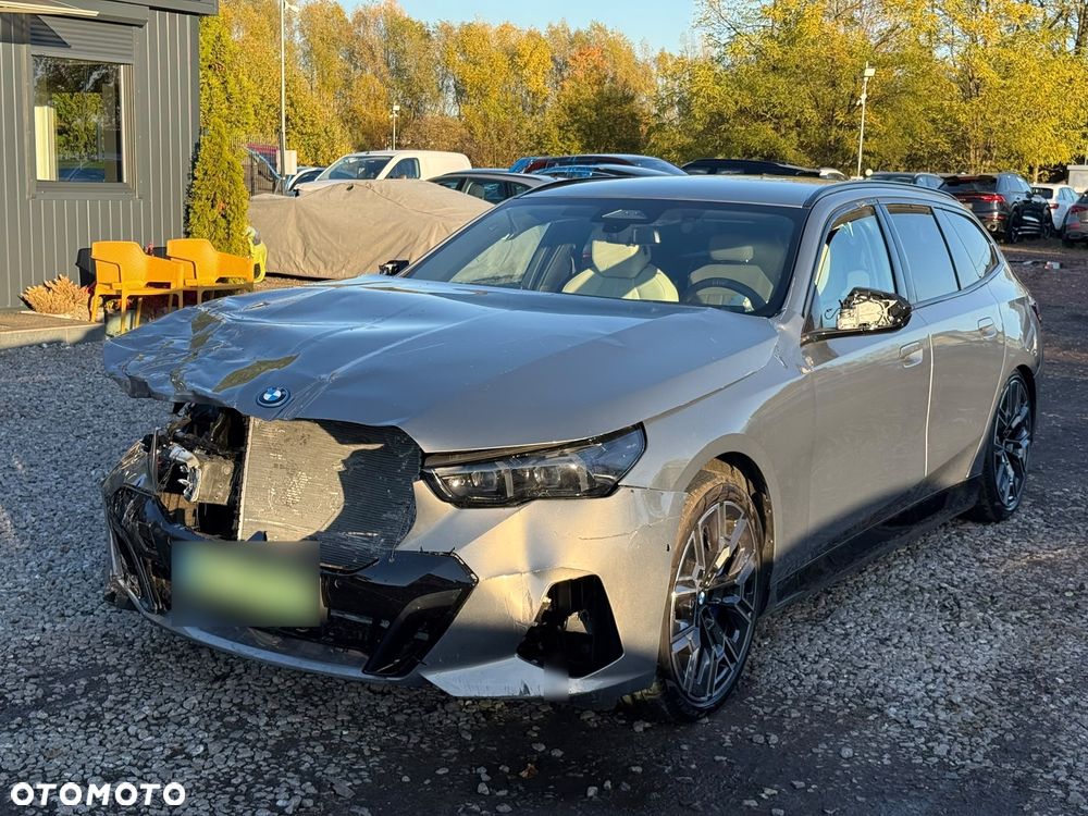 BMW i5 83.9kWh eDrive40 - 12